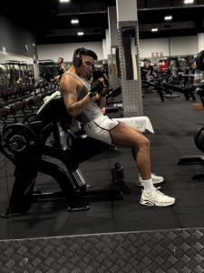 613279905: Chico busca chica en Sevilla