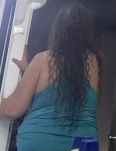 663807852: Chica busca chico en Barcelona