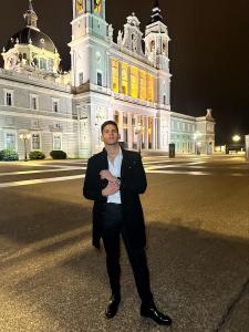 Chico busca chica en Barcelona: 