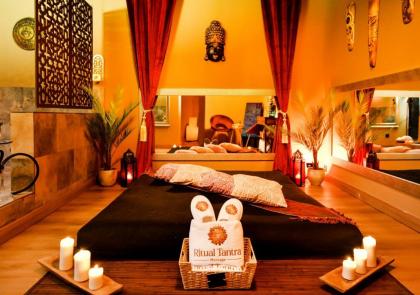 Chica busca chico en Barcelona: 