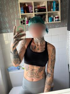 610978787: Chica busca chico en Sevilla