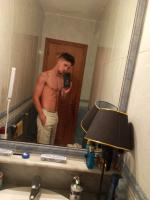 641854332: Chico busca chica en Ibiza