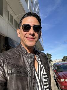 Chico busca chica en Las Palmas: 