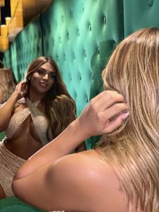 647027160: Travesti en Barcelona