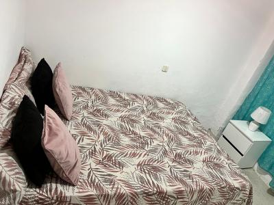 Chica busca chico en Madrid: 