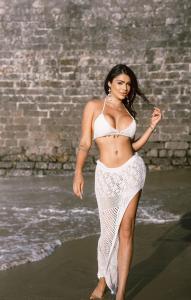 663437335: Transexual en Barcelona