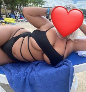 Chica busca chico en Tenerife: 