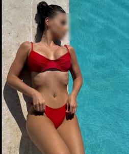 Chica busca chico en Almería: 