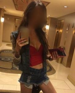 637134319: Chica busca chico en Sevilla