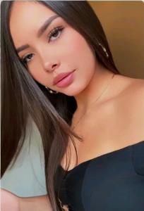 670490550: Chica busca chico en Barcelona