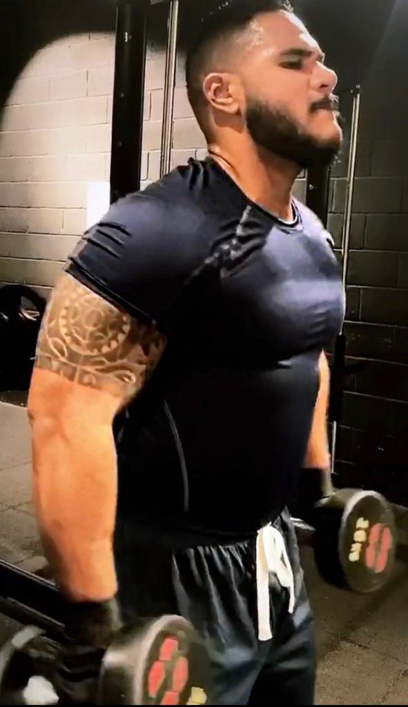 Chico busca chica en Alicante: 