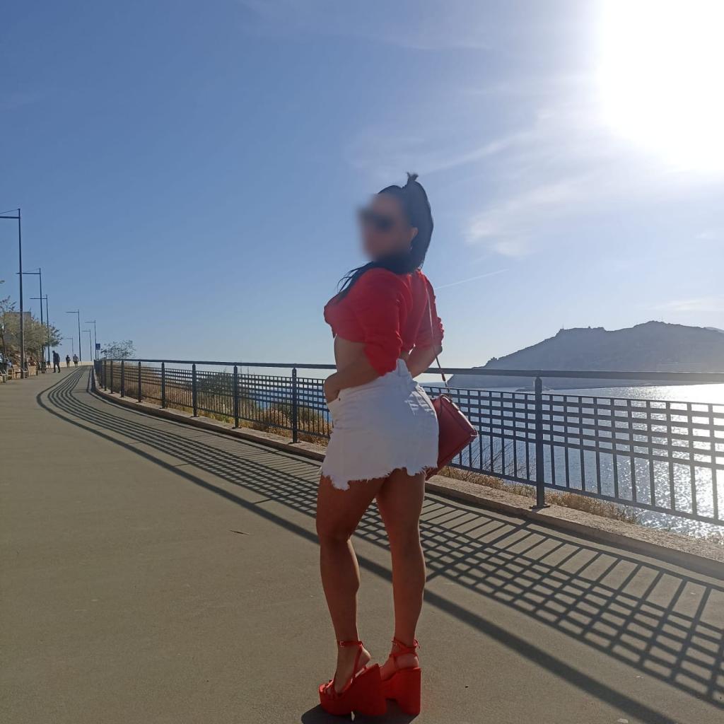 634166093: Chica busca chico en Tenerife
