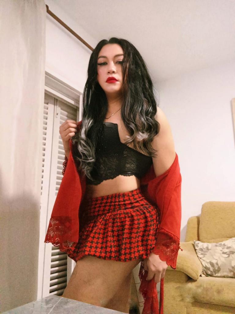 Chica busca chico en Almería: 