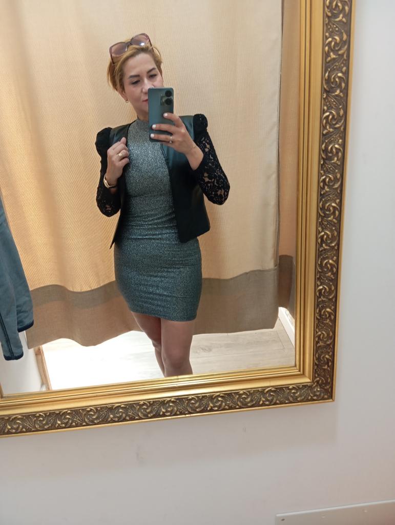 Chica busca chico en Cádiz: 