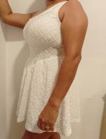 645487553: Chica busca chico en Madrid