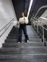 647358933: Chica busca chico en Barcelona