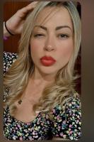 645944071: Chica busca chico en La Coruña