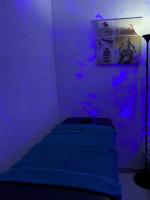 687204420: Chico busca chica en Barcelona