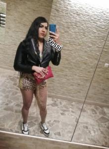 604198265: Travesti en Orense
