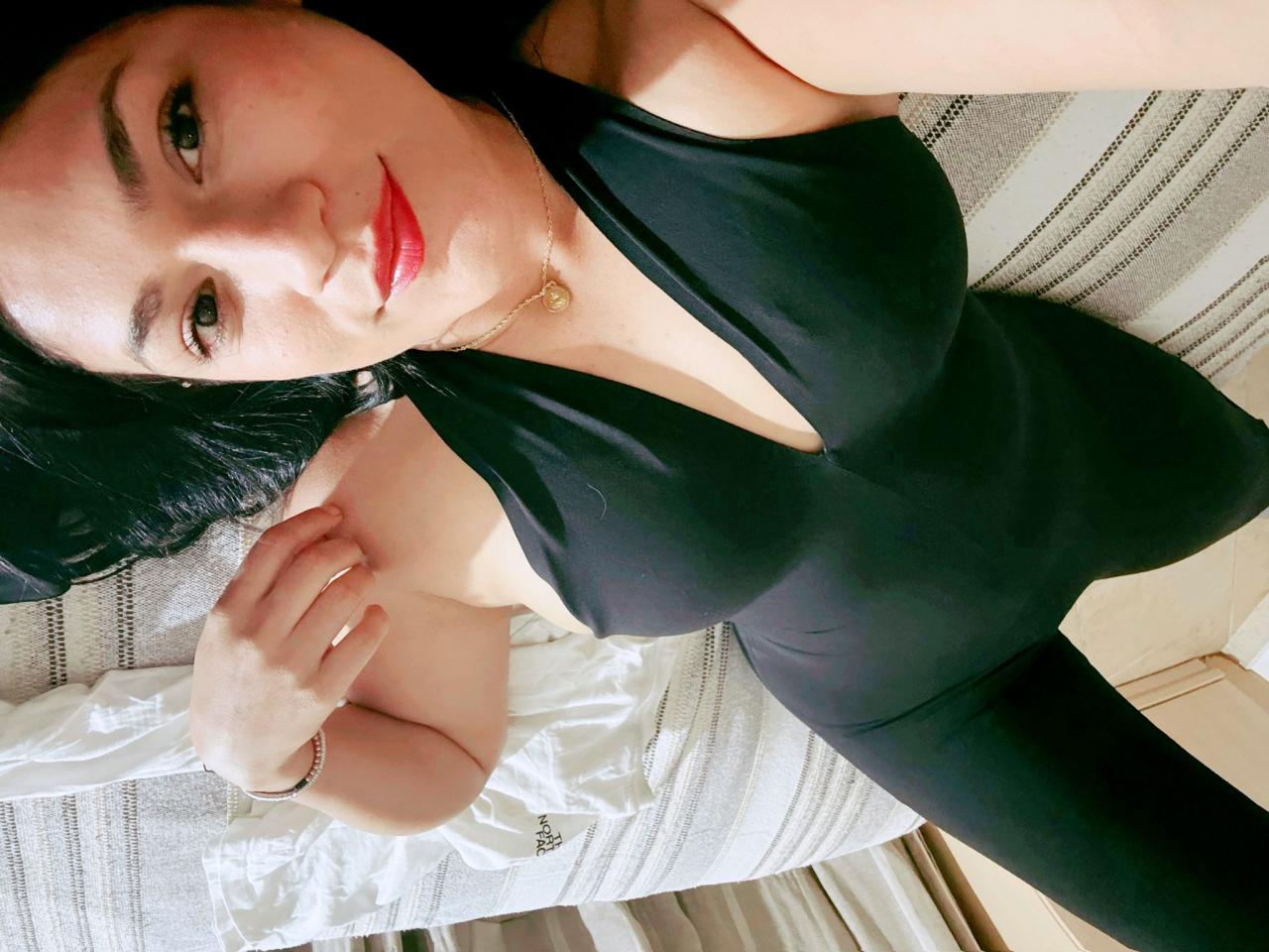 Chica busca chico en Cádiz: 