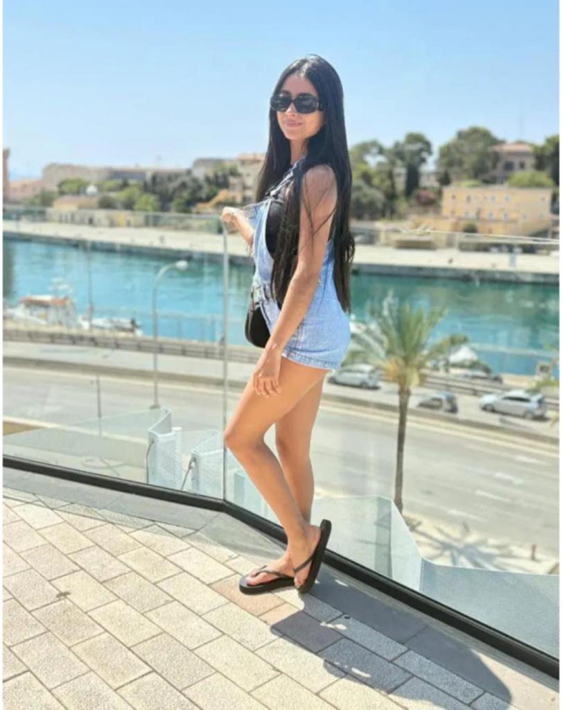 Chica busca chico en Ibiza: 