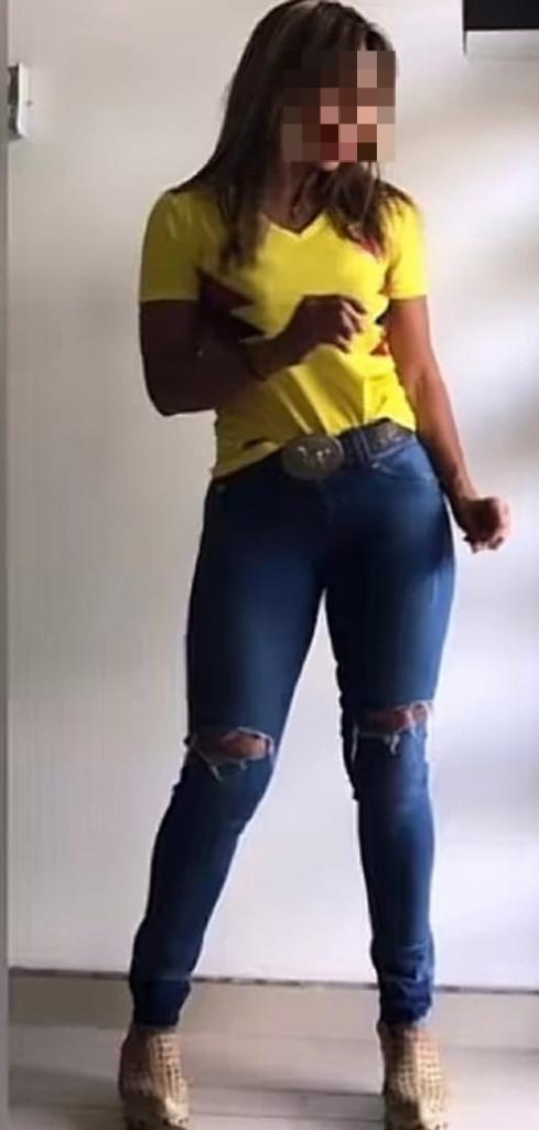 Chica busca chico en Huelva: 