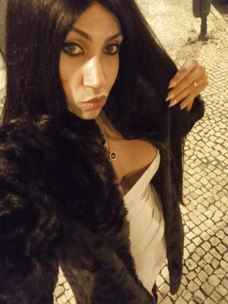 Travesti en Asturias: Transexuales y Travestis