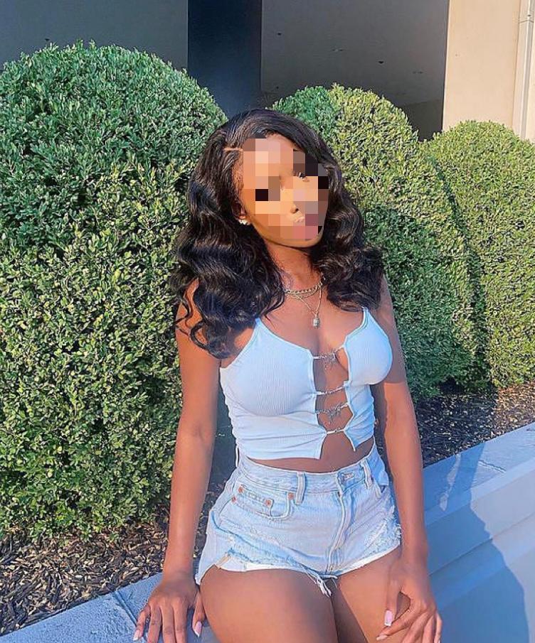 Chica busca chico en Cantabria: 