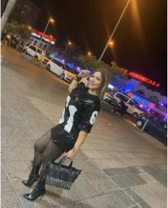 614904955: Chica busca chico en Mallorca