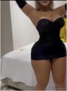 614649127: Chica busca chico en Lugo