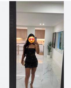 673745583: Chica busca chico en Barcelona