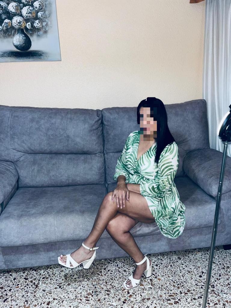 Chica busca chico en Alicante: 