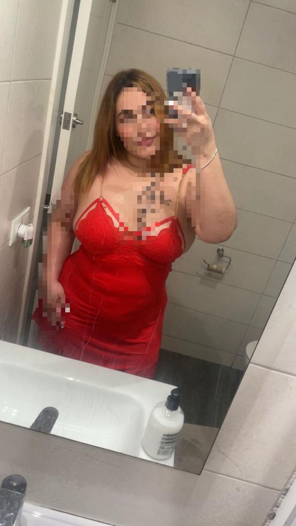 Chica busca chico en Barcelona: 