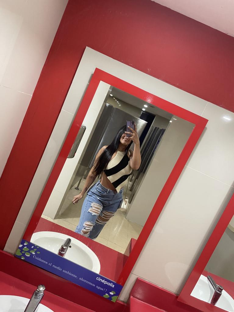 617035829: Chica busca chico en Mallorca