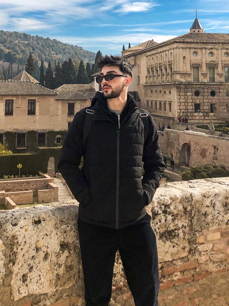 Chico busca chica en Tarragona: 