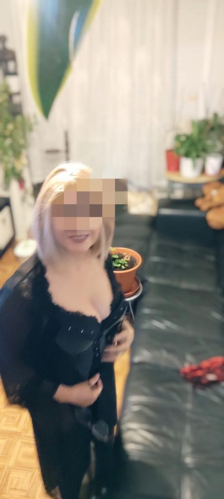 Chica busca chico en Orense: 