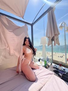 632919384: Chica busca chico en Málaga