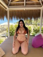 635719446: Chica busca chico en Málaga