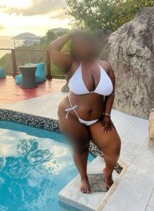 Chica busca chico en Huelva: 