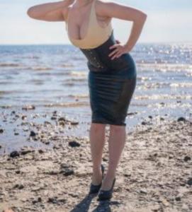 Chica busca chico en Sevilla: 