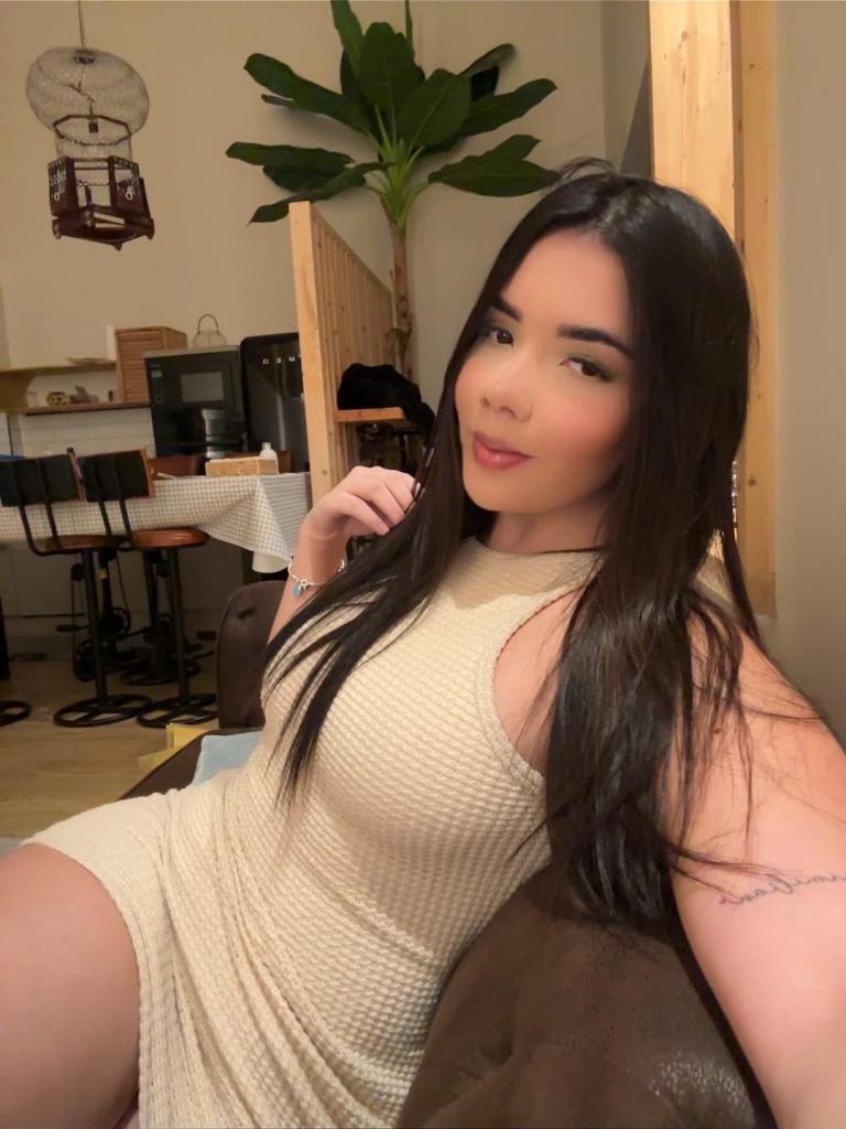 602575147: Chica busca chico en Almería