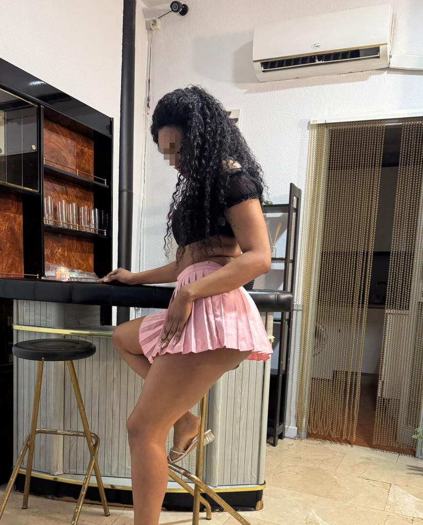 Chica busca chico en Sevilla: 