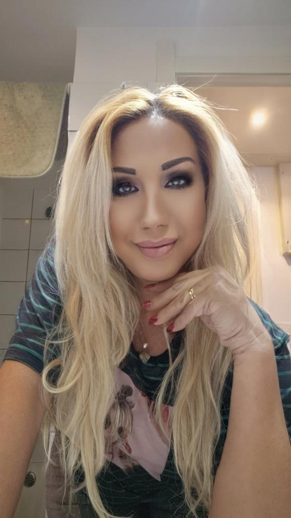 Chica busca chico en Barcelona: 