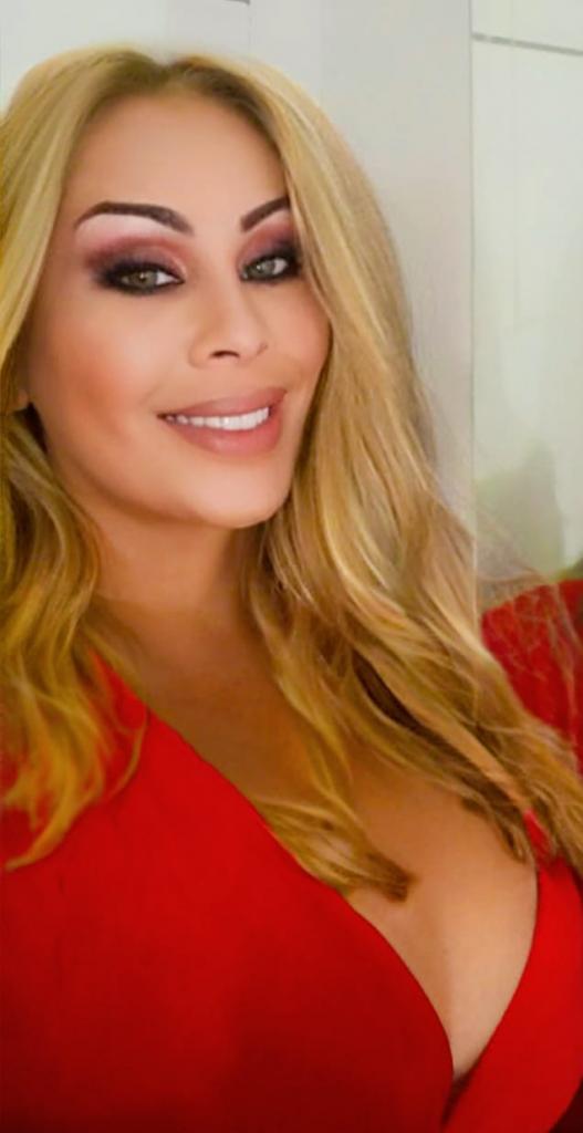 678622429: Travesti en Barcelona