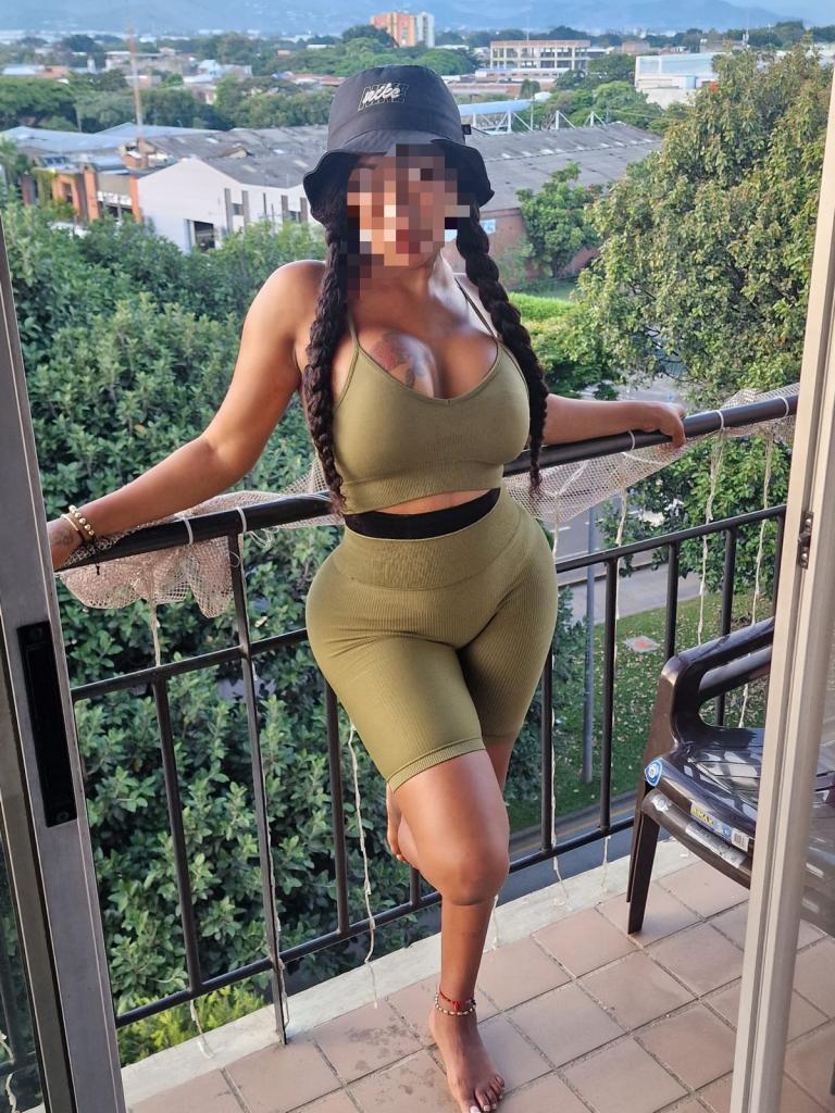 613343849: Chica busca chico en Asturias