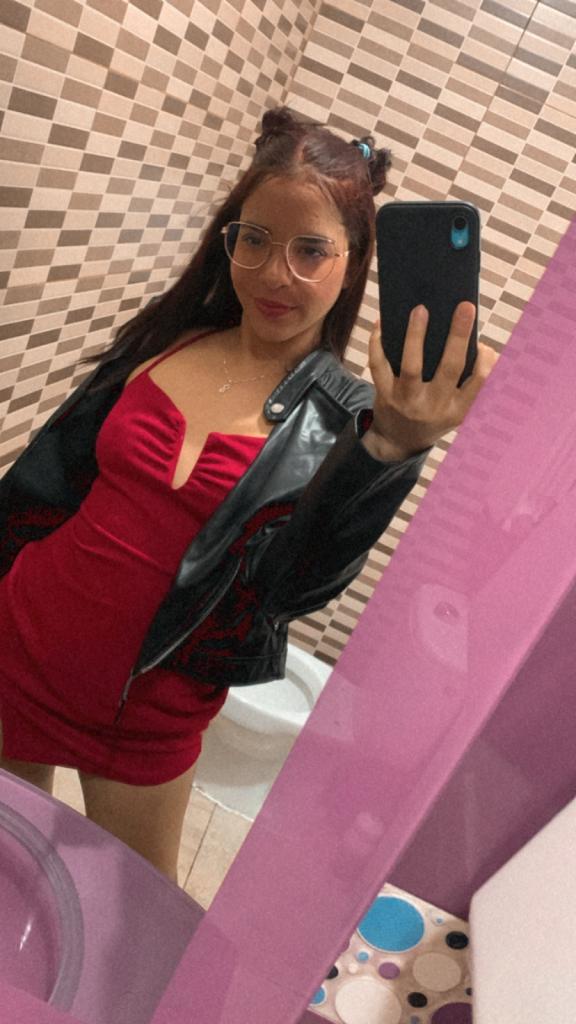 Chica busca chico en Barcelona: 