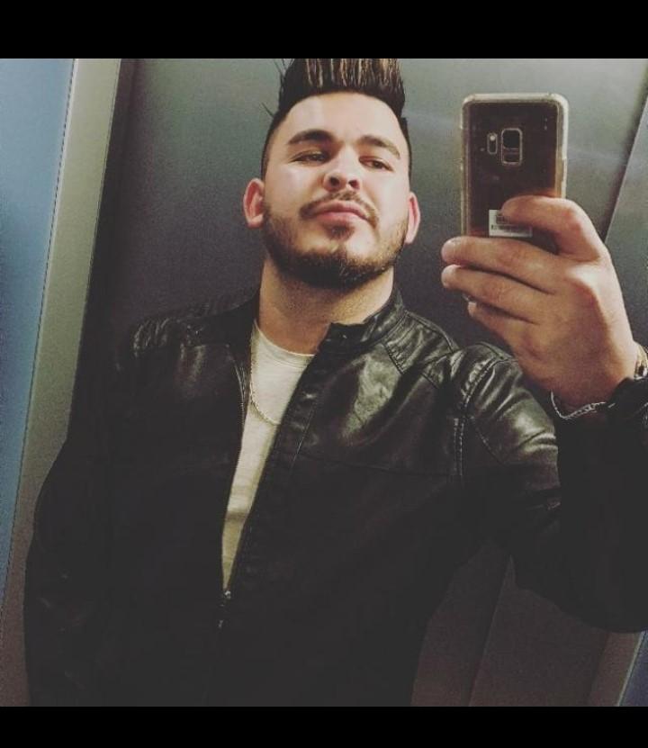 Chico busca chica en Málaga: 