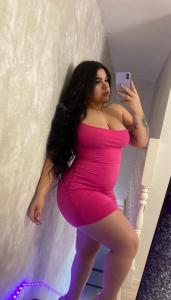 697752729: Chica busca chico en Madrid