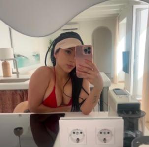 654988287: Chica busca chico en Sevilla