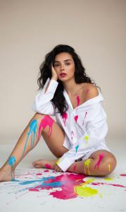 631329886: Chica busca chico en Valencia